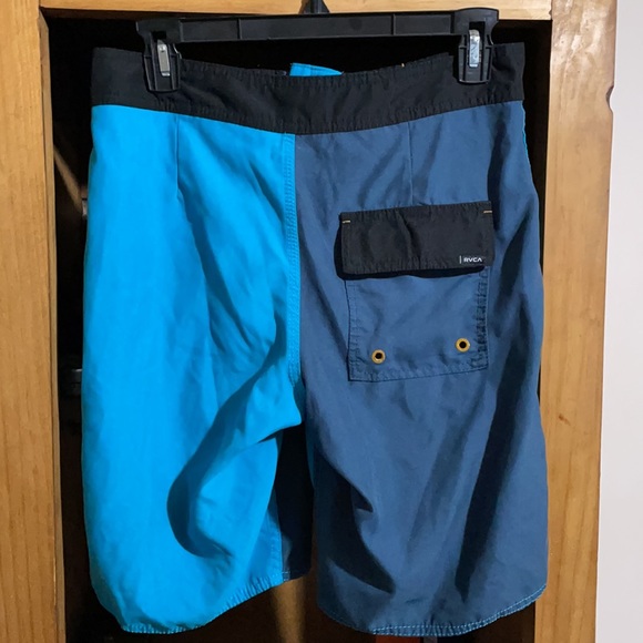 RVCA size 28 blue swim trunks - Picture 2 of 3